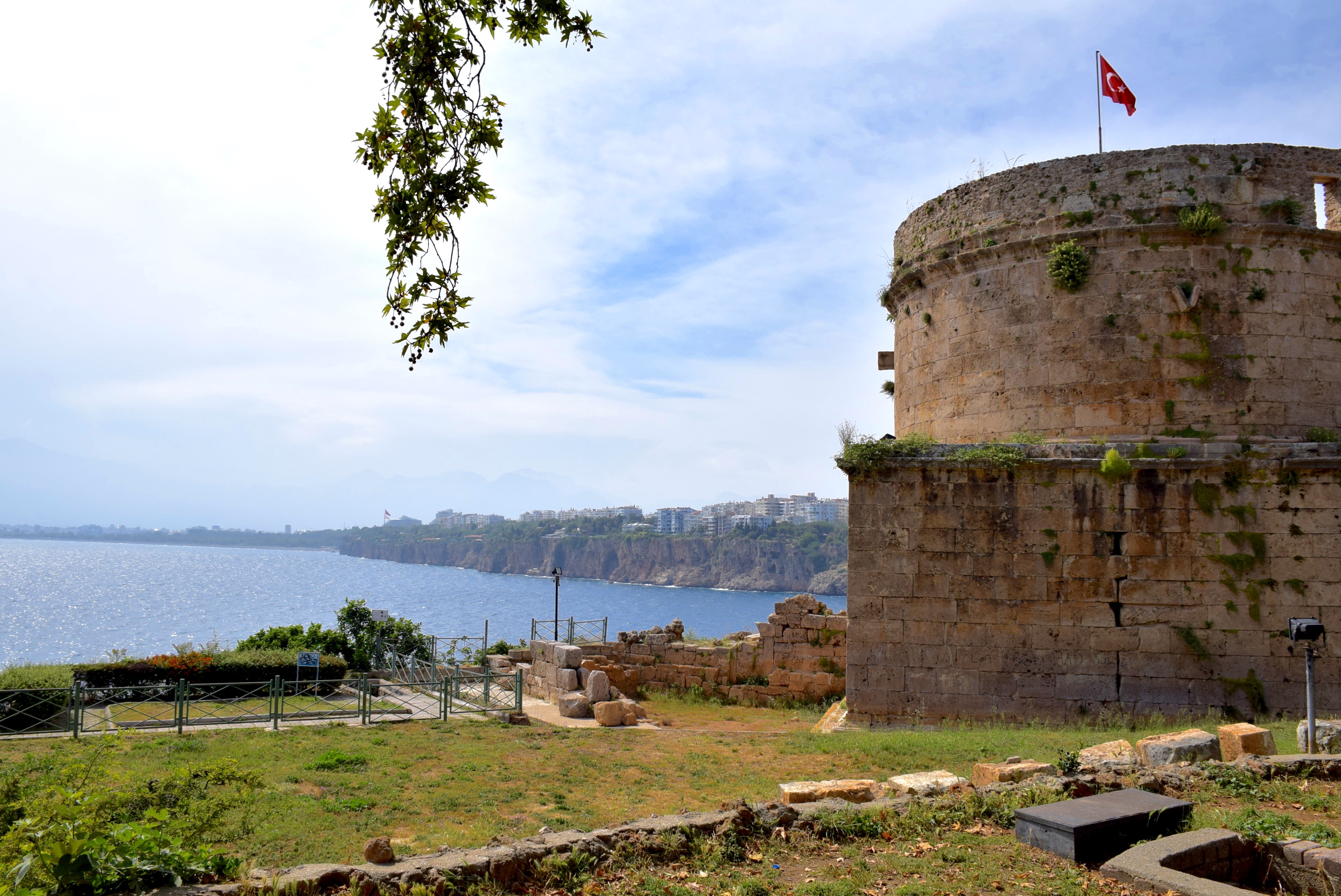 ANTALYA, entre mer et vestiges du passé